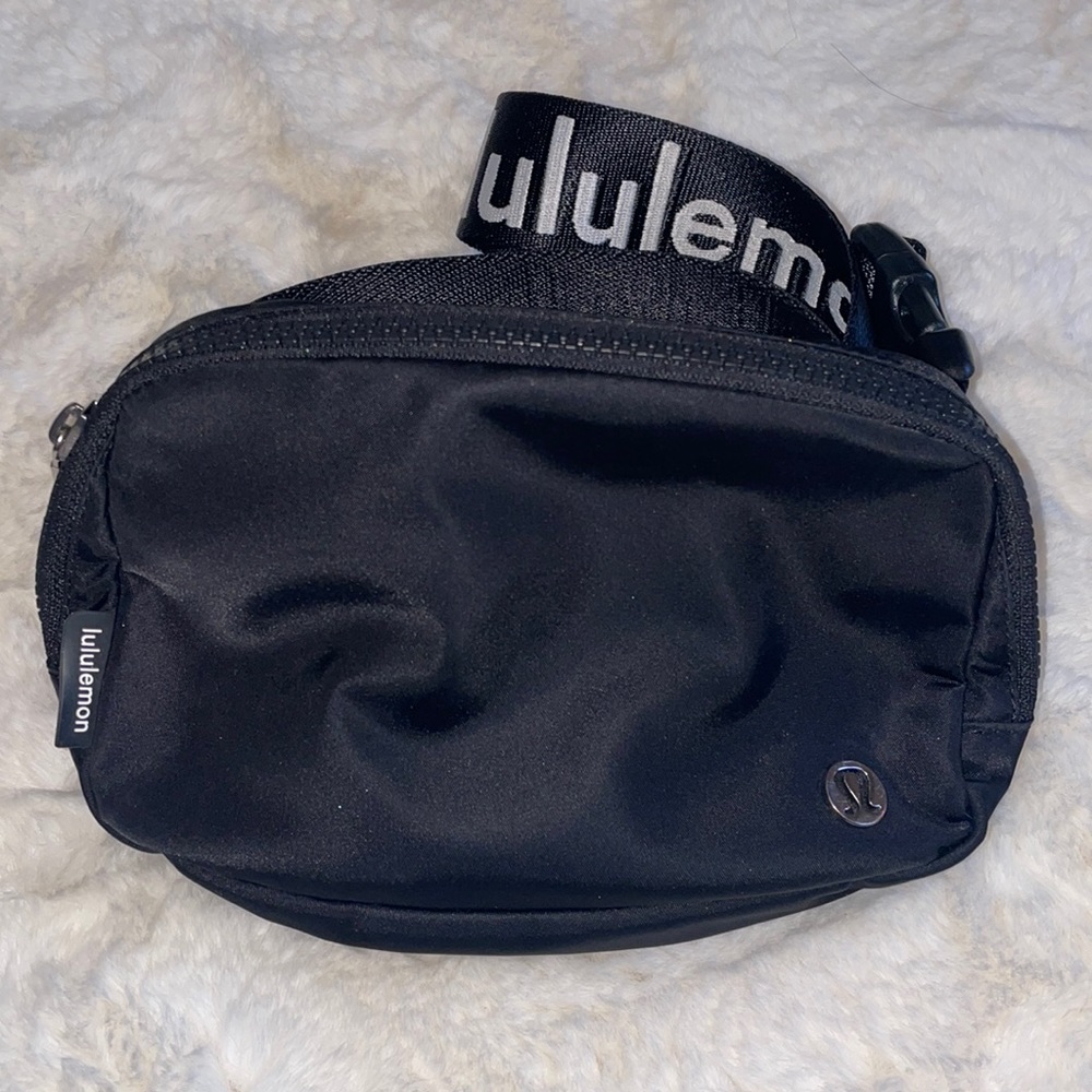 Black Lululemon logo belt bag